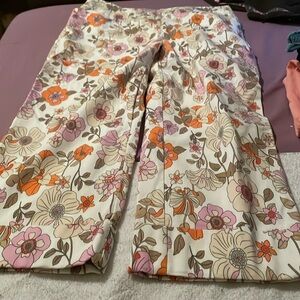 WOMANS CATO SIZE 12 WIDE WAIST BAND FLORAL PRINT CUFFED LEG MID RISE